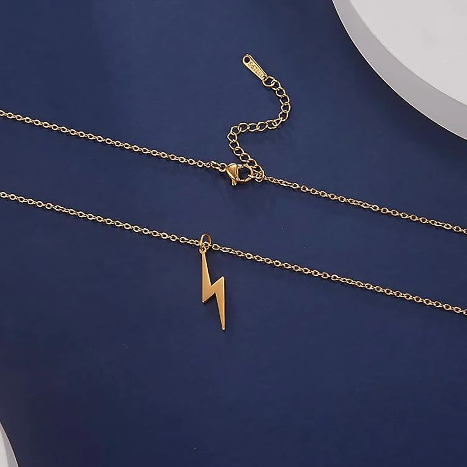 Lightning Bolt Necklace for Women Men Stainless Steel Simple Street Punk Lightning Bolt Pendant Necklace Jewelry Inspirational Gift for Unisex